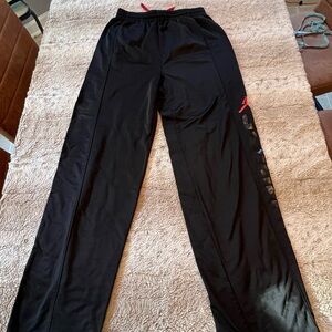 Nike Air Jordan Jumpman Black and Red Sweat Pants Youth XL 13-15 YRS